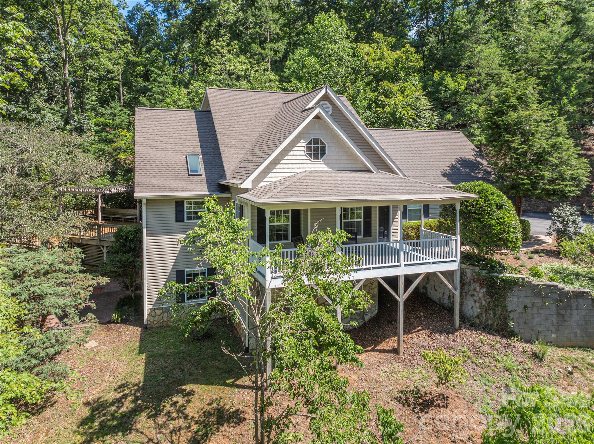 602 Hidden Springs Drive