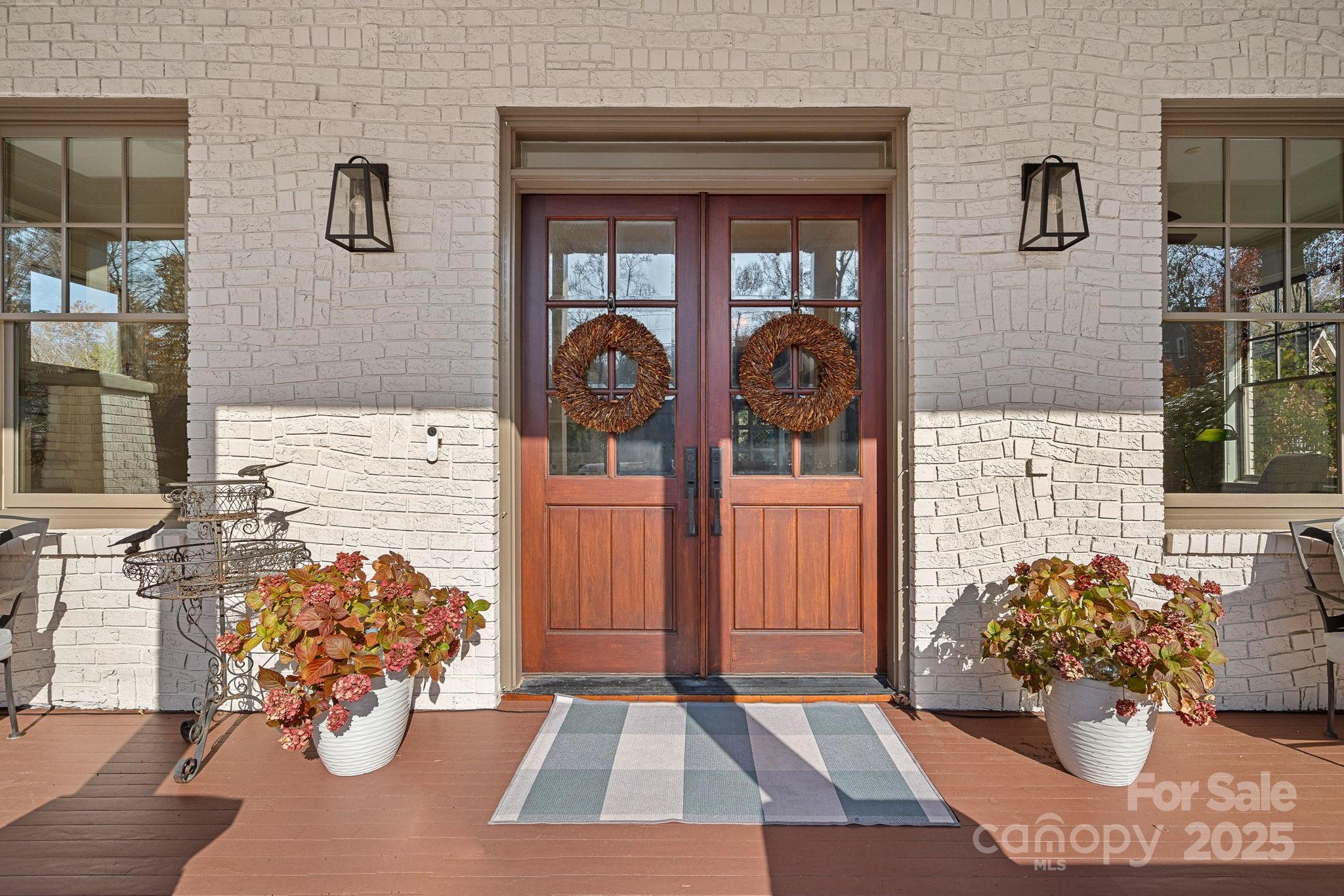 206 Meadowbrook Road