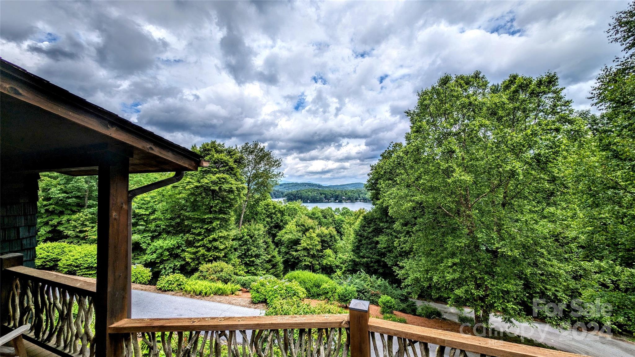 Lake Toxaway Estates - Residential