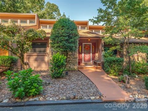 Photo of 58 Timbertop Lane, Etowah, NC 28729 (MLS # 4421699)