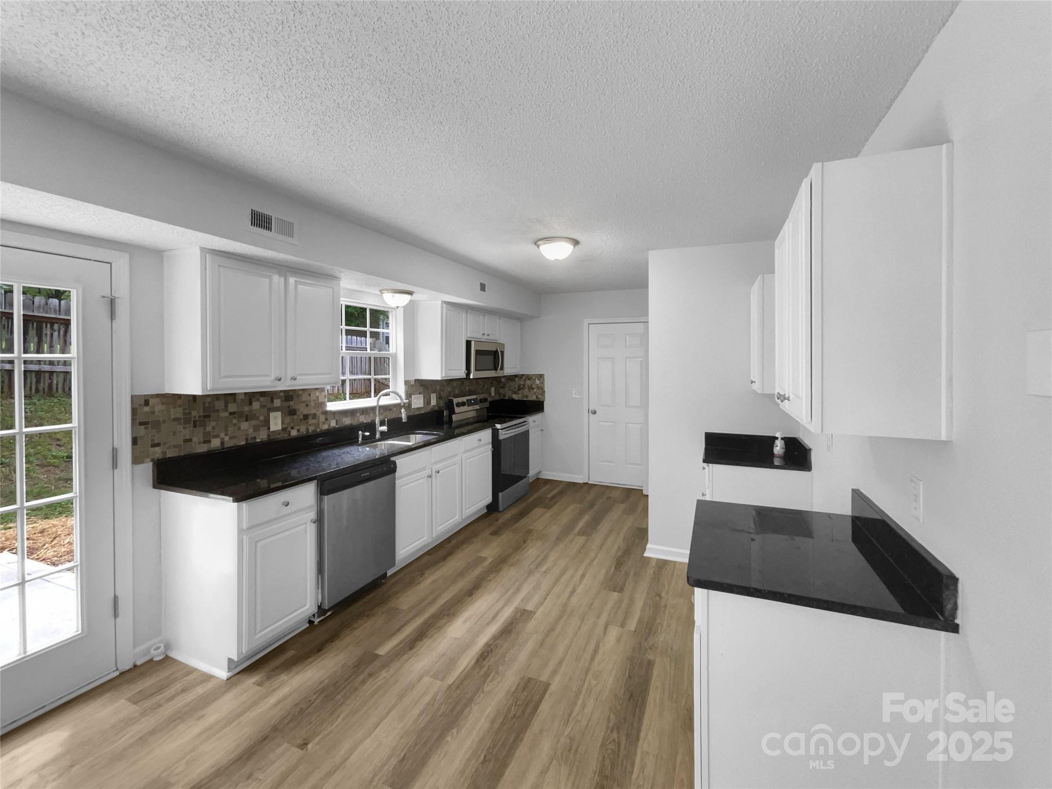 Forest Oaks - Residential