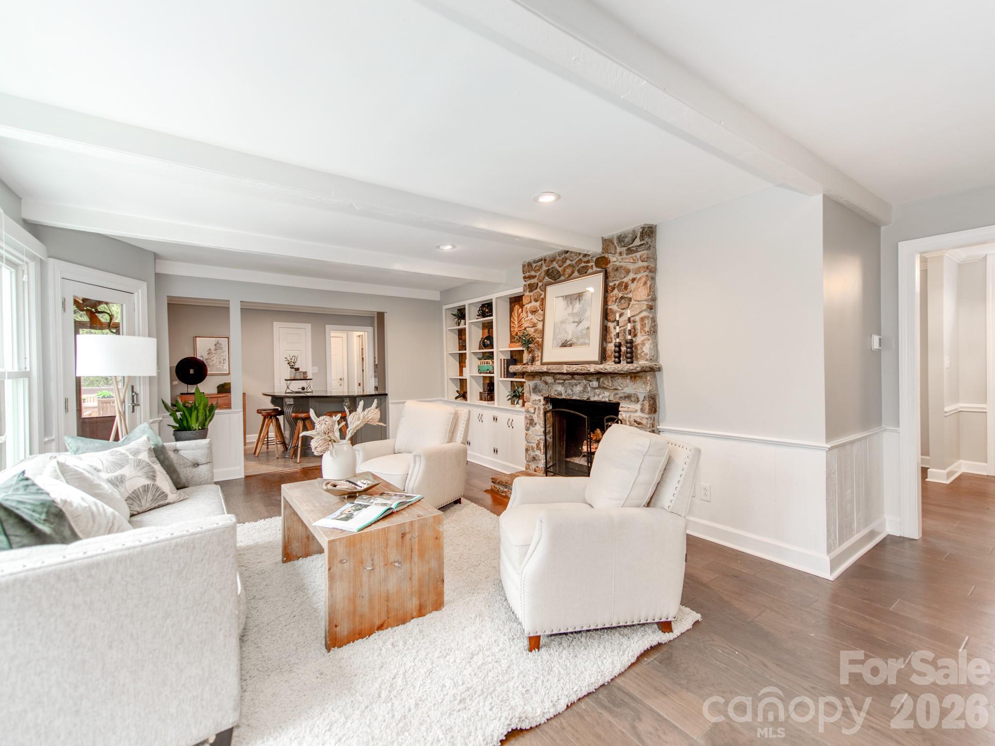 5361 Five Knolls Drive