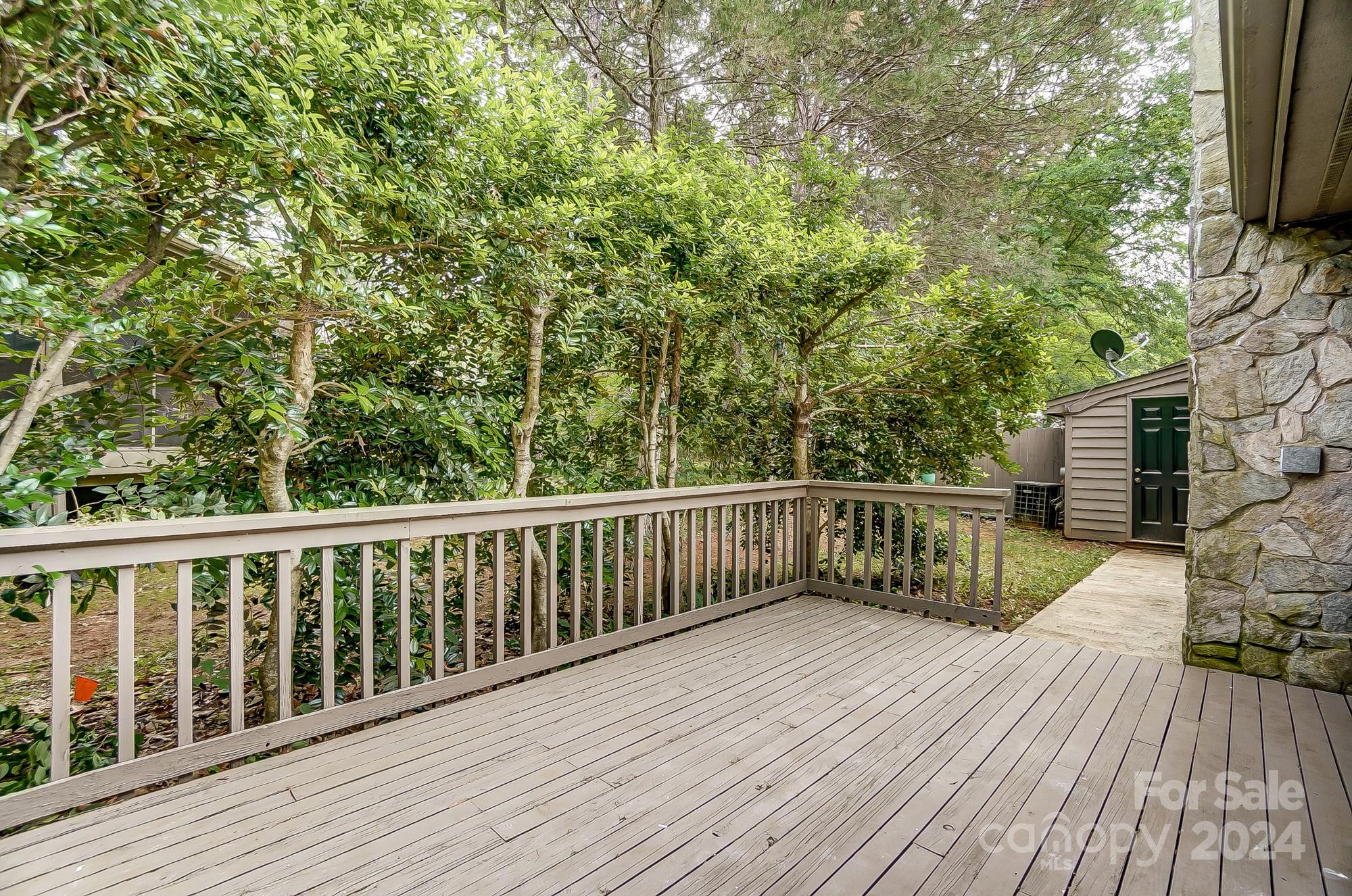 Dogwood Hills - Residential