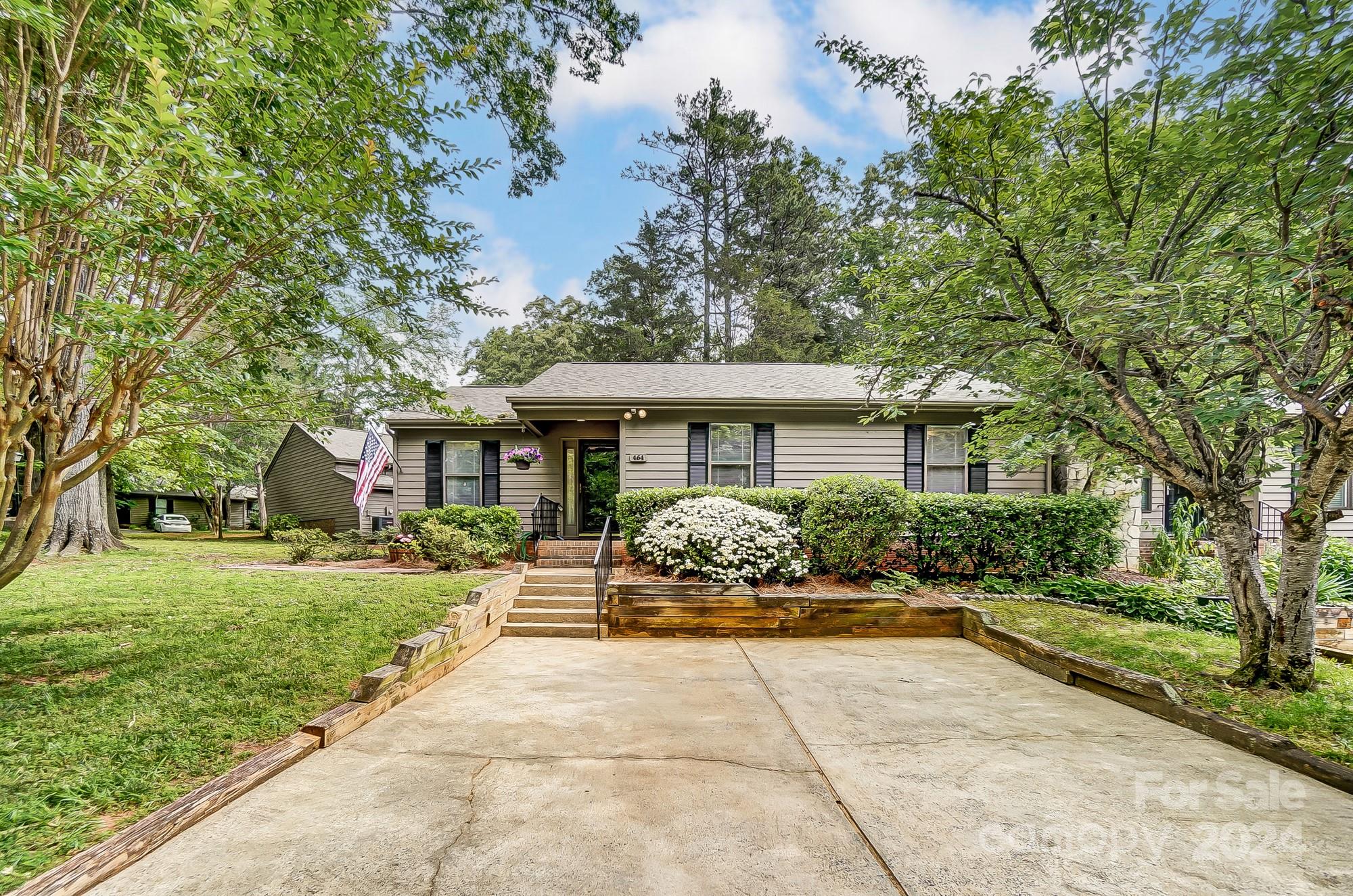 Dogwood Hills - Residential