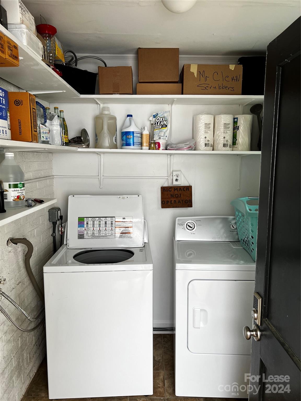 Country Club Heights - Residential Lease