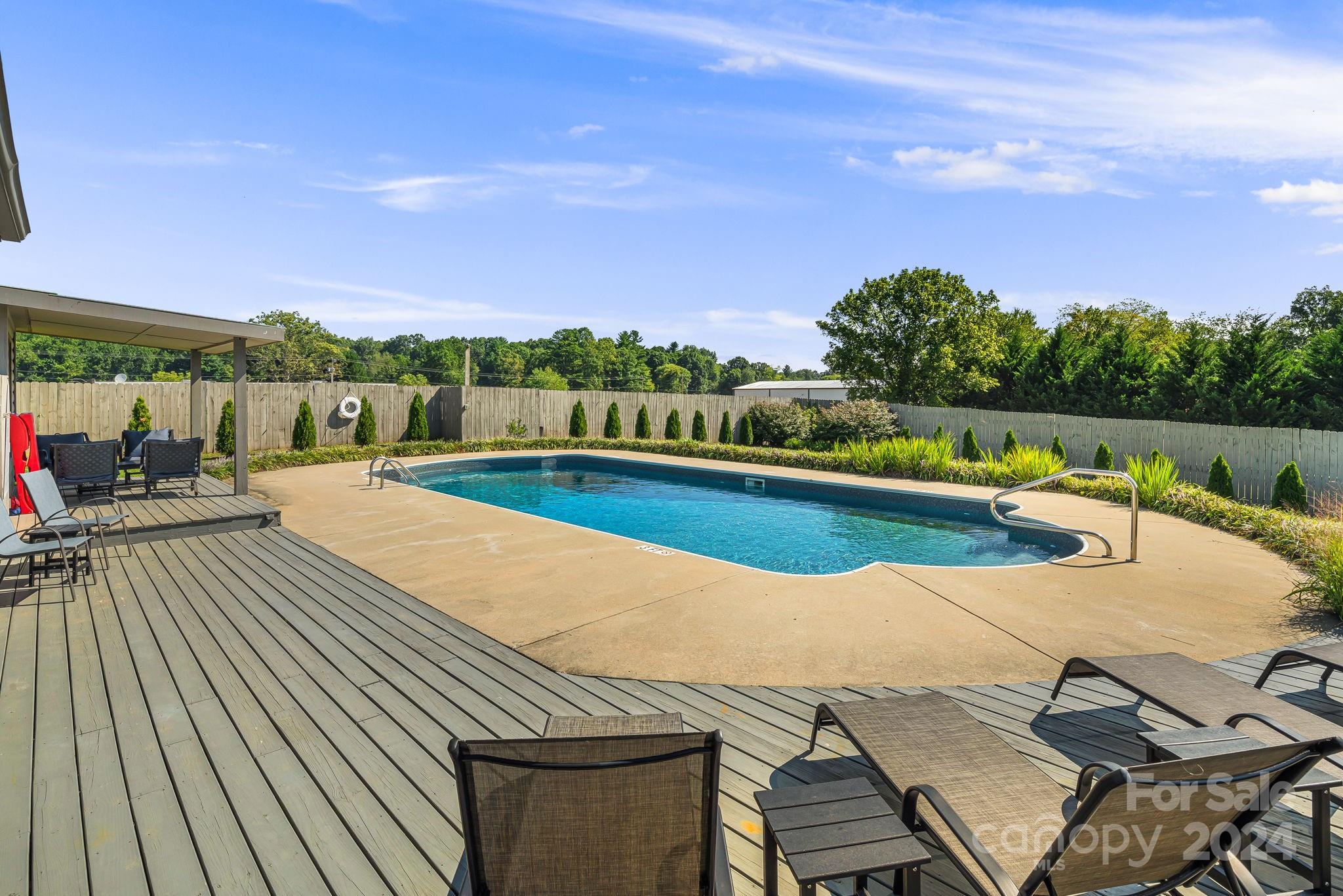 The Village At Averys Creek - Residential