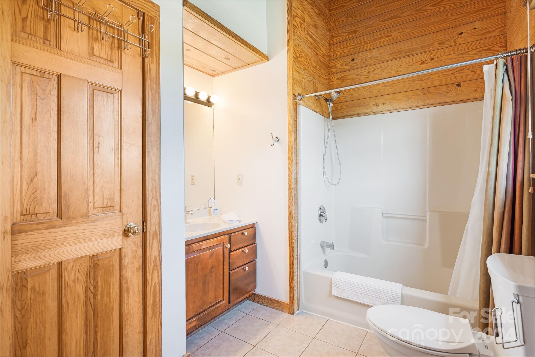 The Village At Averys Creek - Residential