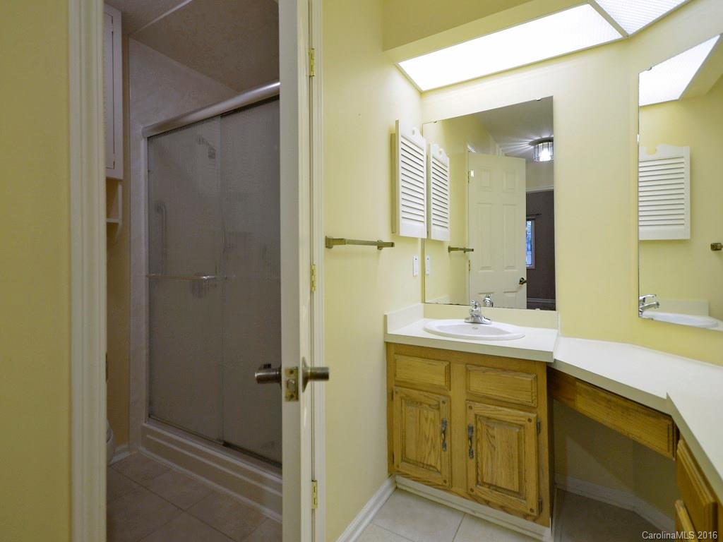 The Oaks - Residential