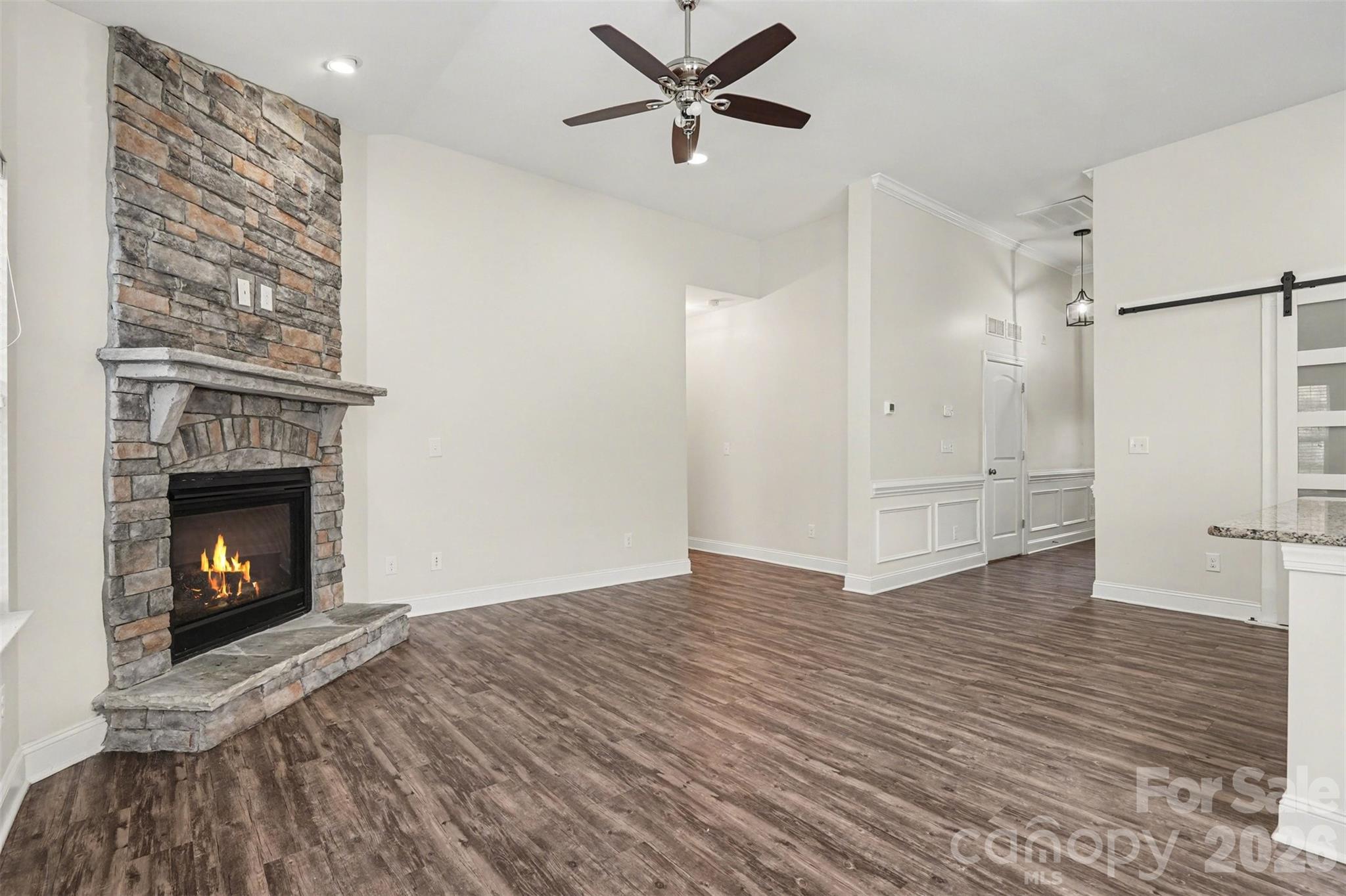 204 Paradise Hills Circle