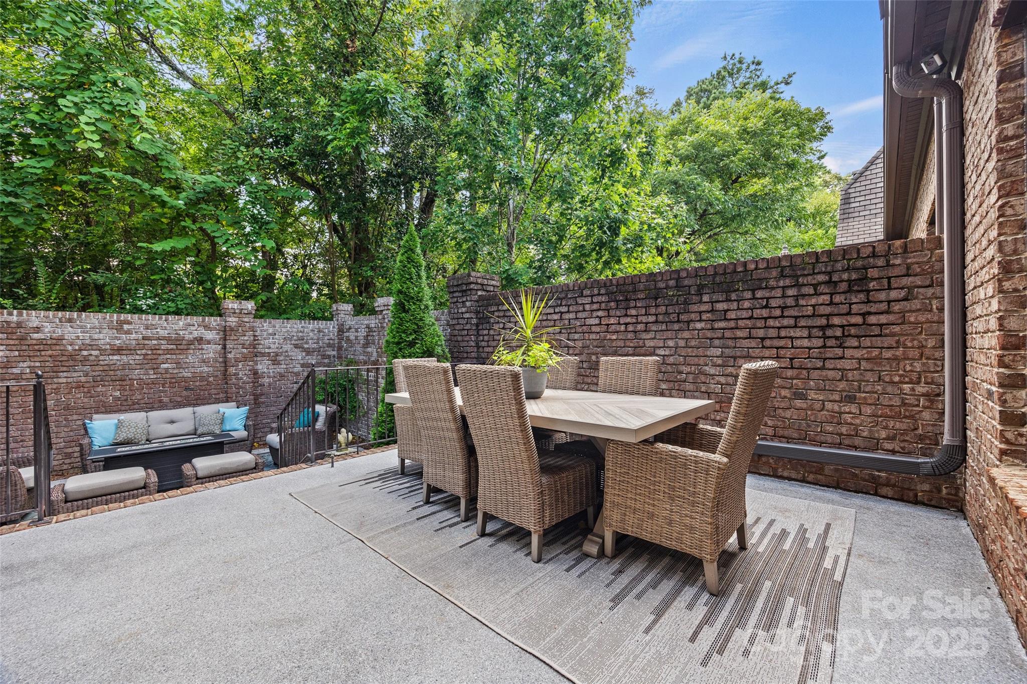 Chatham Court - Residential