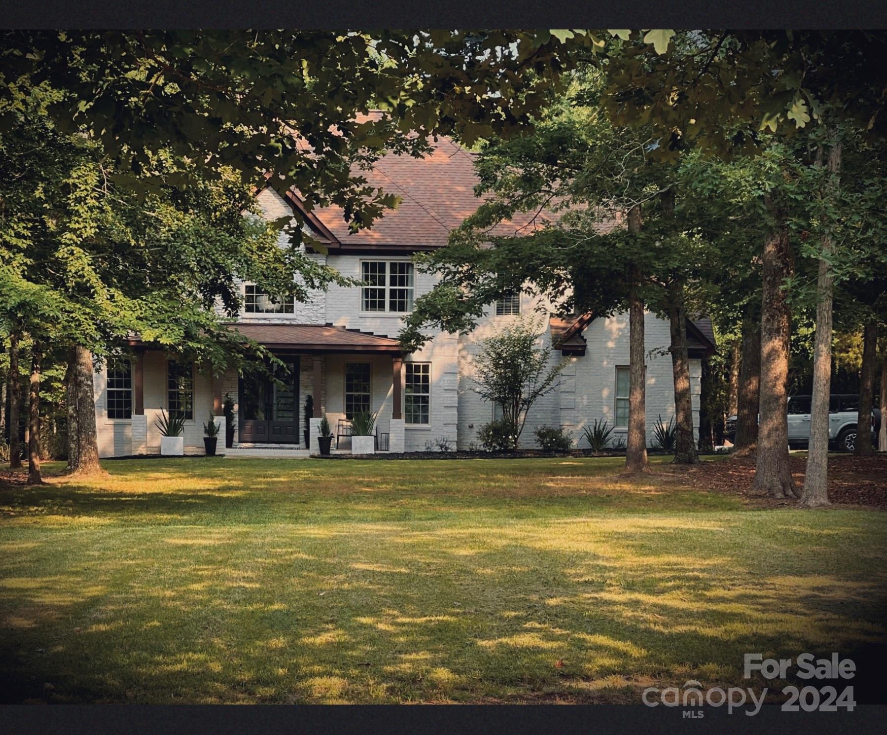 Providence Road Estates - Residential