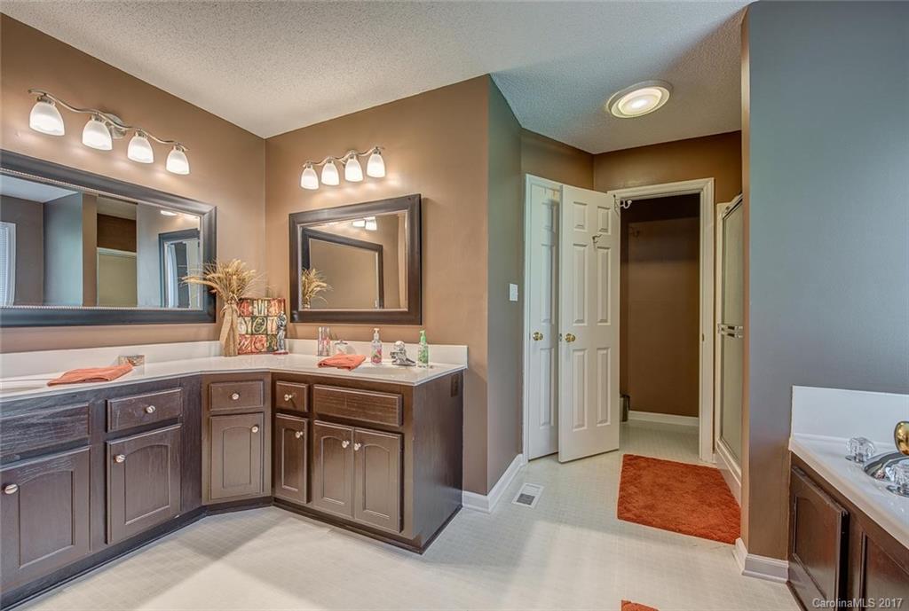 Colony Woods - Residential