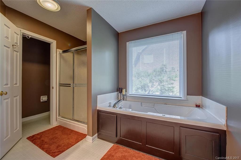 Colony Woods - Residential