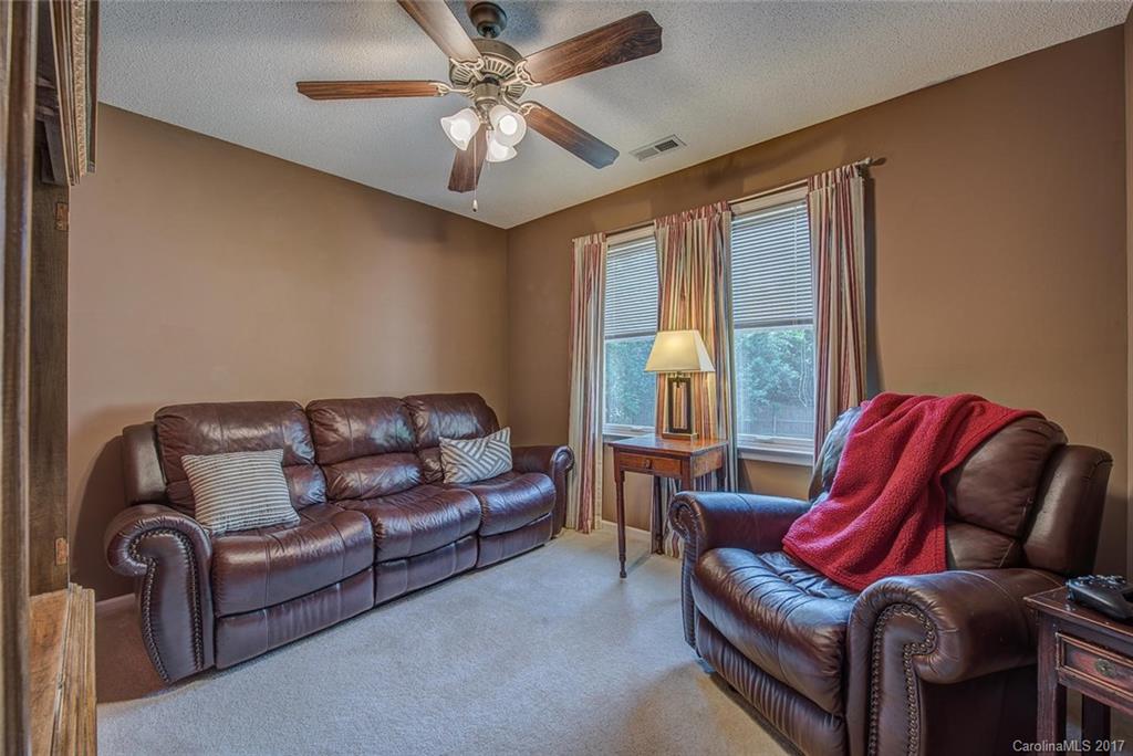 Colony Woods - Residential