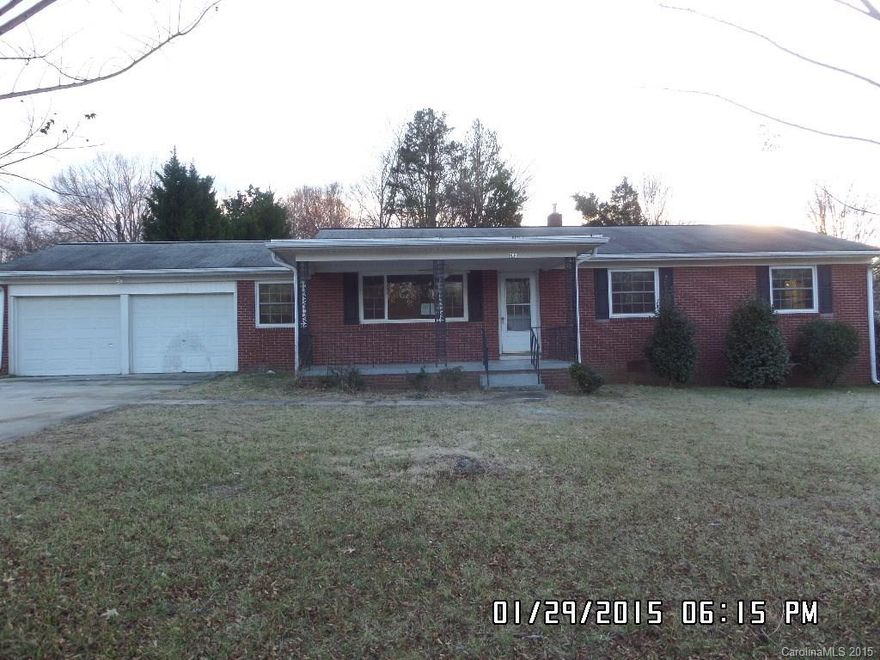 All brick 3 bedroom Home with a handicap accessible 2nd living quarters. Fenced yard, 2 storage buildings and a heated sunroom/ porch. new paint, new appliances. Nice home in a quiet neighborhood with an income suite!