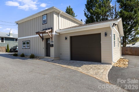 Photo of 607 Kanuga Road, Hendersonville, NC 28739 (MLS # 4431925)