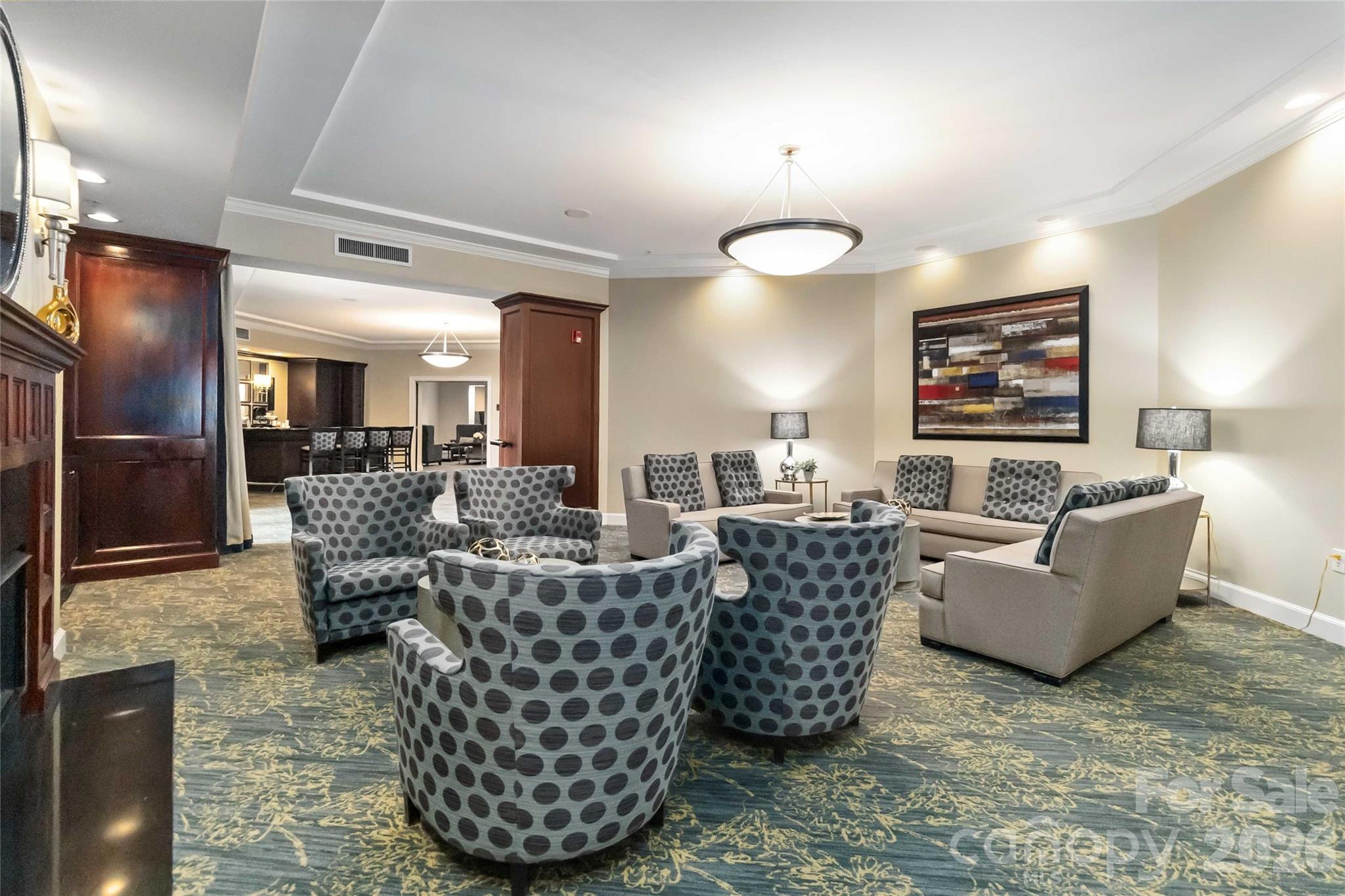 300 W 5th Street 333