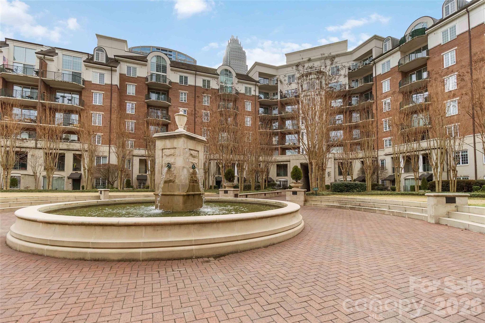 Fifth And Poplar - Residential