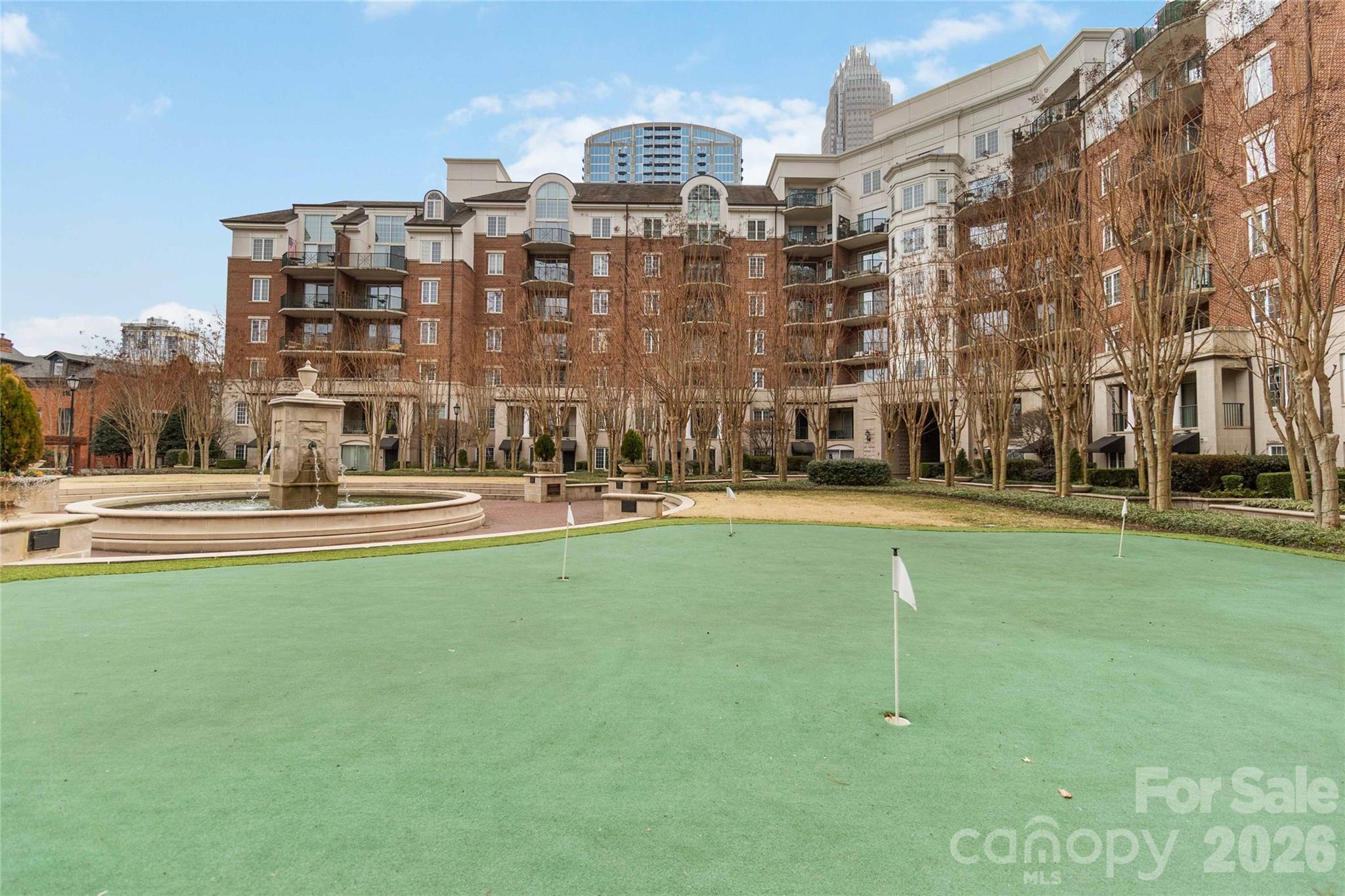 Fifth And Poplar - Residential