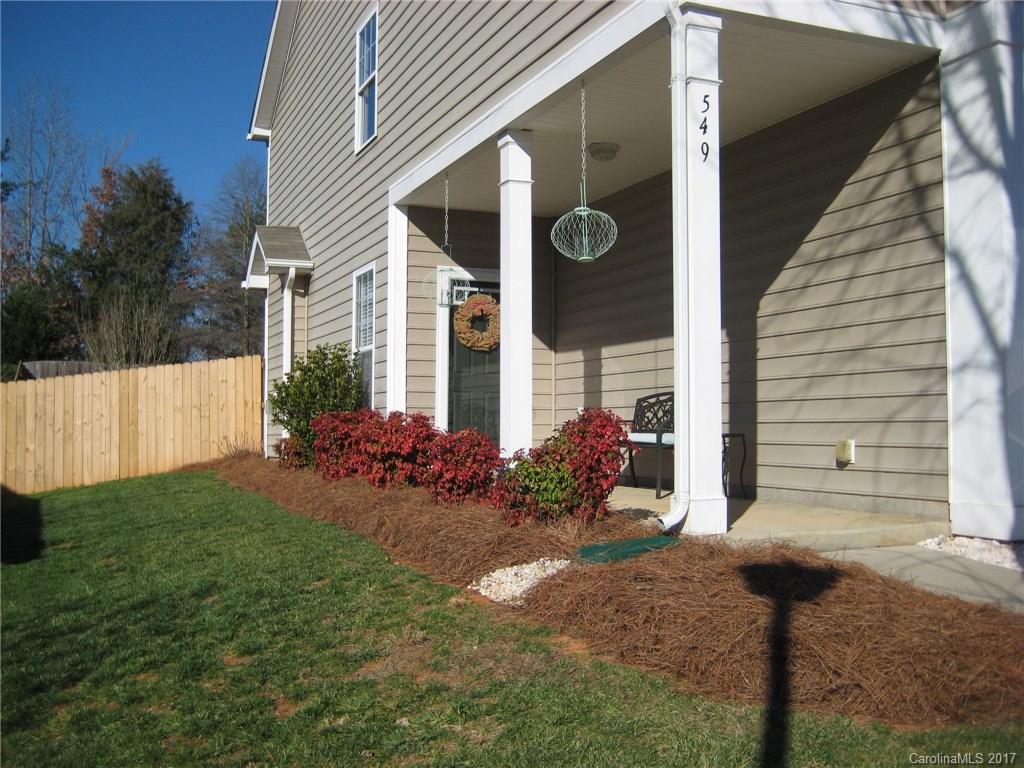 Ridge Pointe - Residential