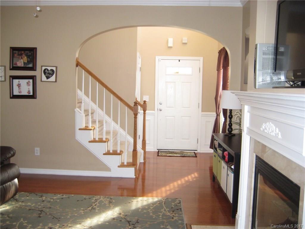 Ridge Pointe - Residential