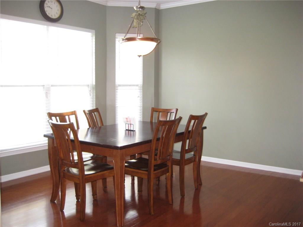 Ridge Pointe - Residential