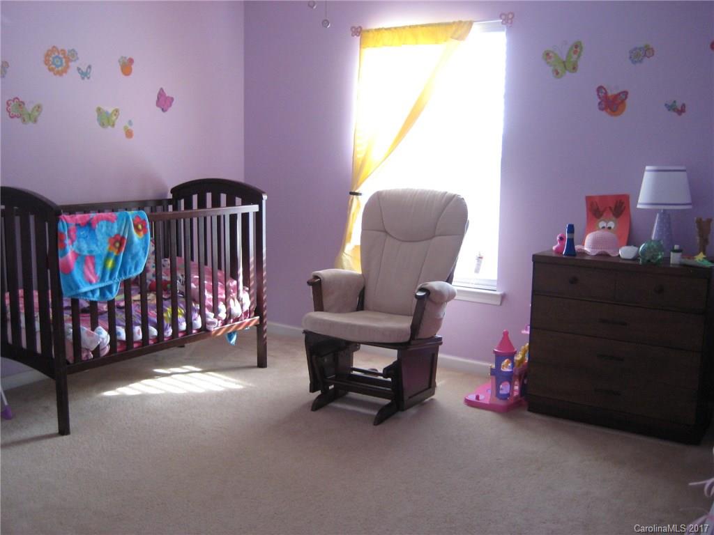 Ridge Pointe - Residential