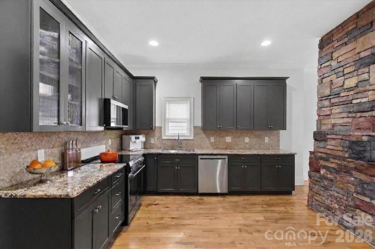 Villa Heights - Residential