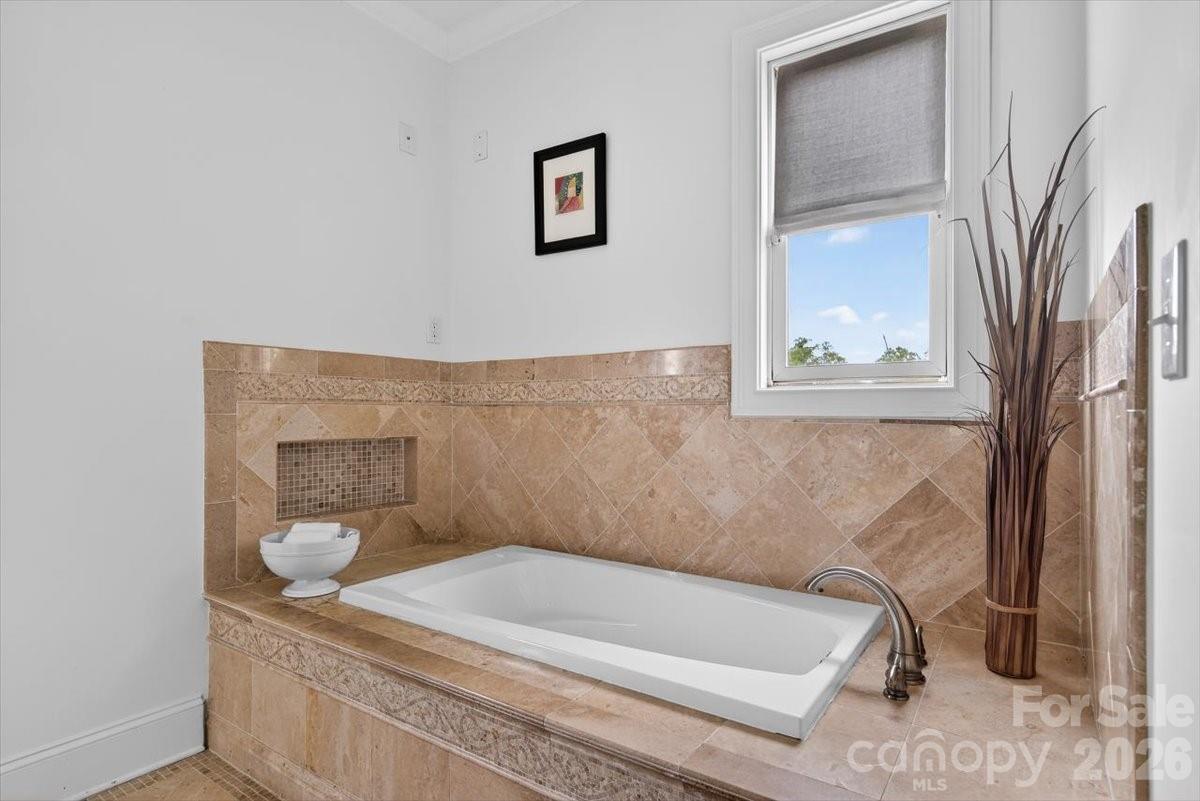 Villa Heights - Residential