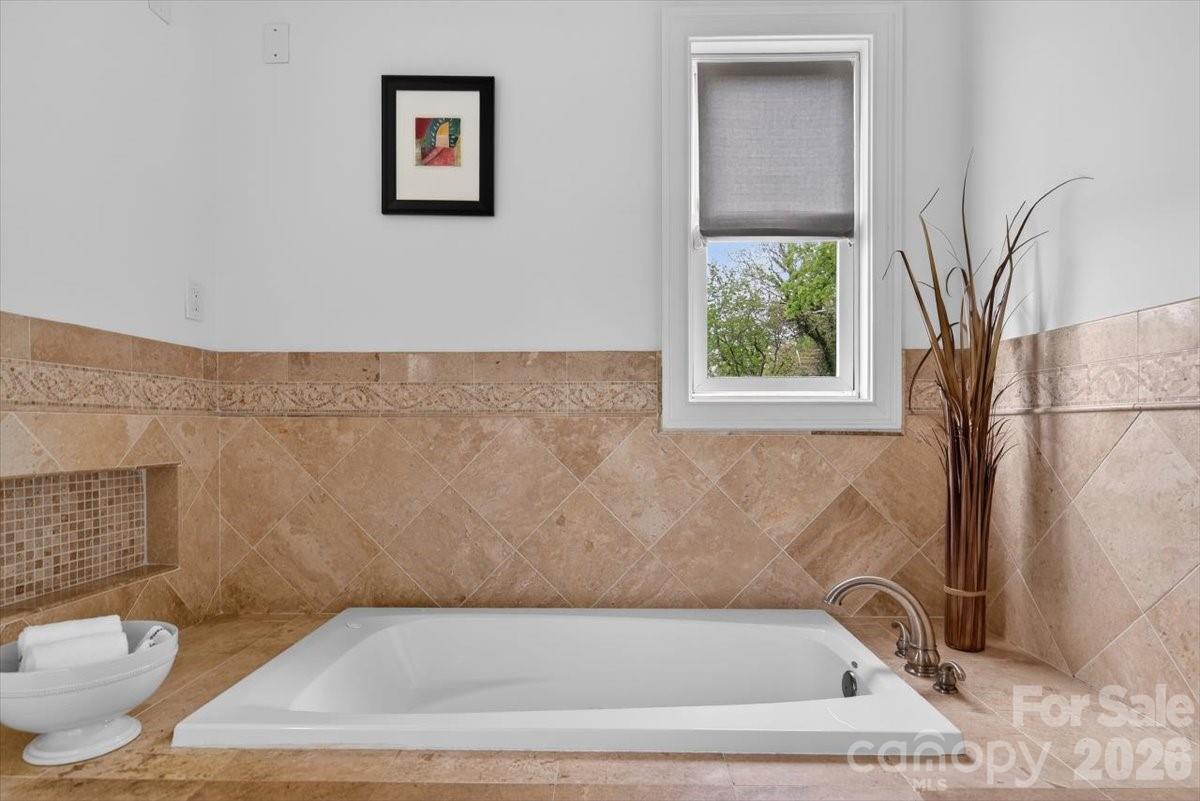 Villa Heights - Residential