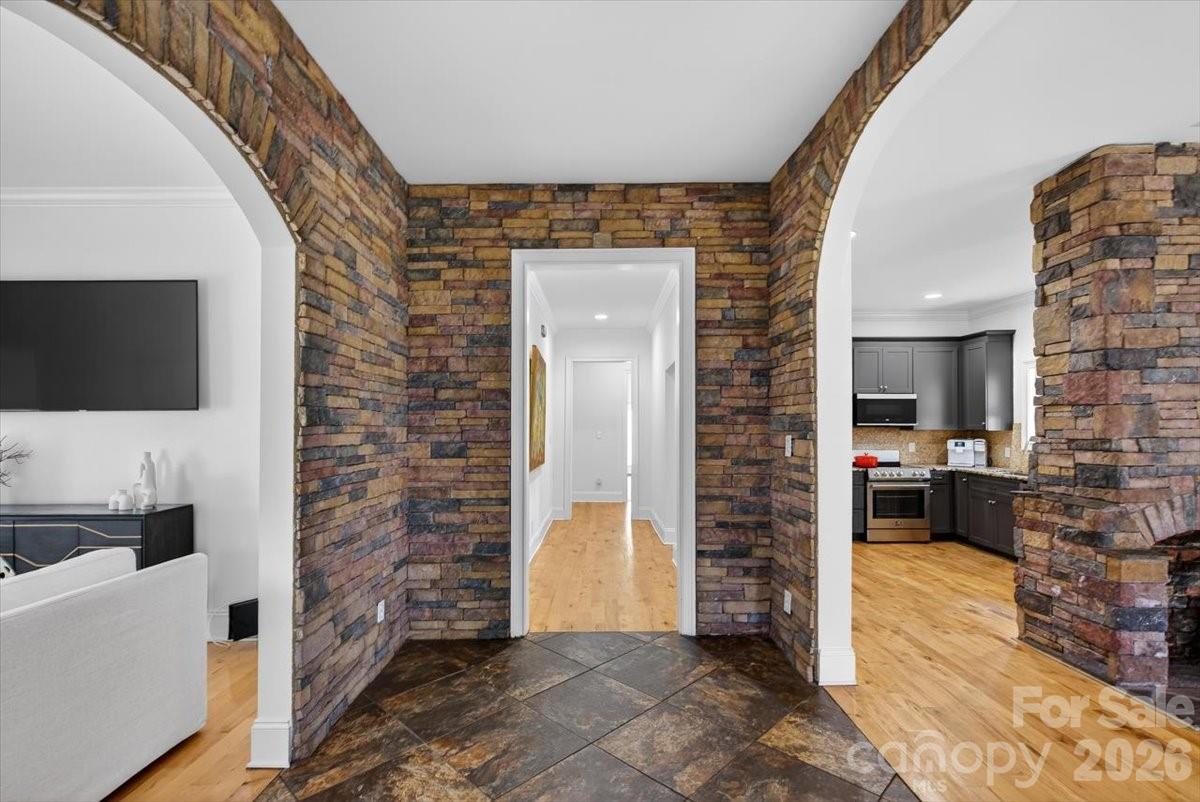 Villa Heights - Residential