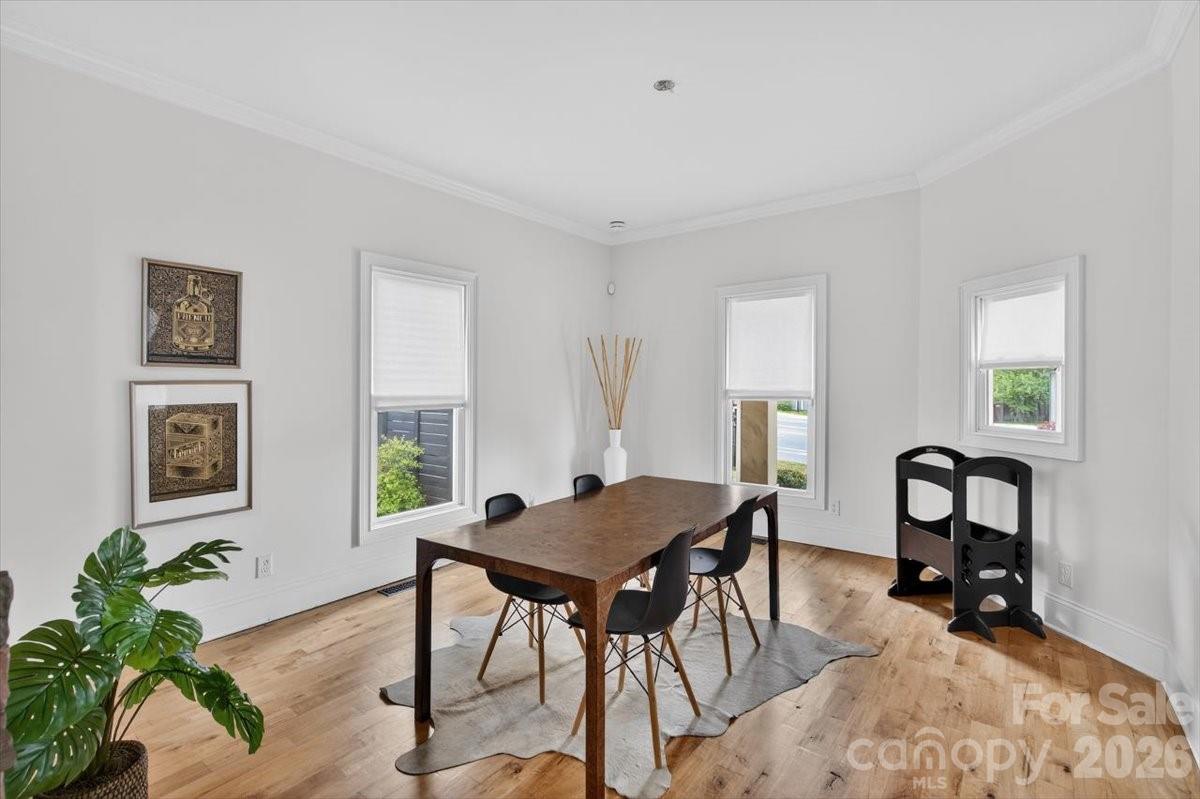 Villa Heights - Residential