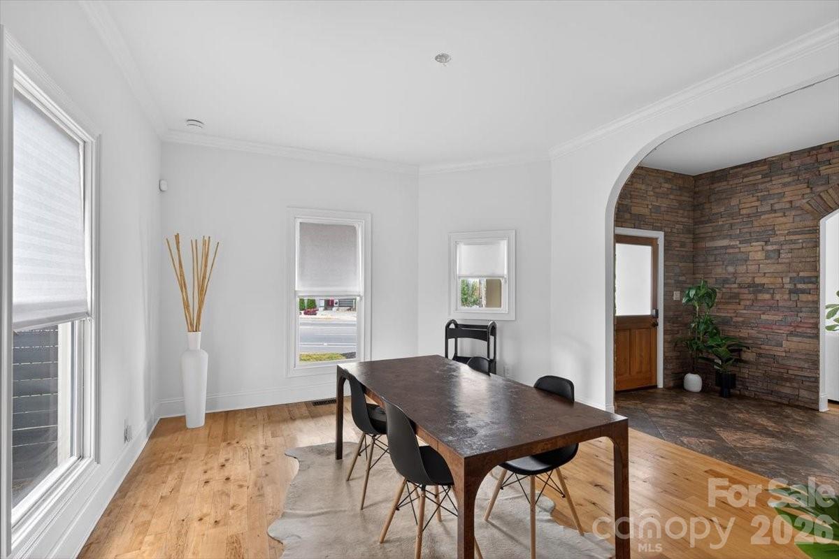 Villa Heights - Residential