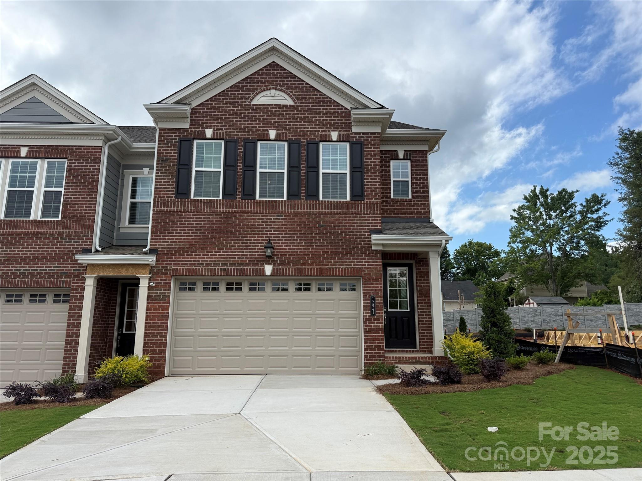 12105 Lavinia Lane
