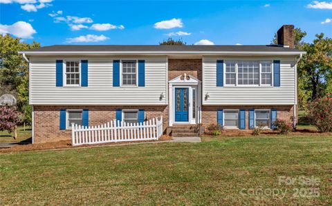 1180 Faulkenberry Road King NC 27021