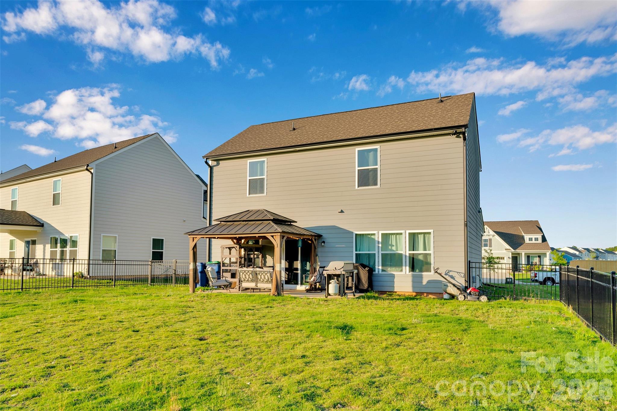 The Glenns - Residential