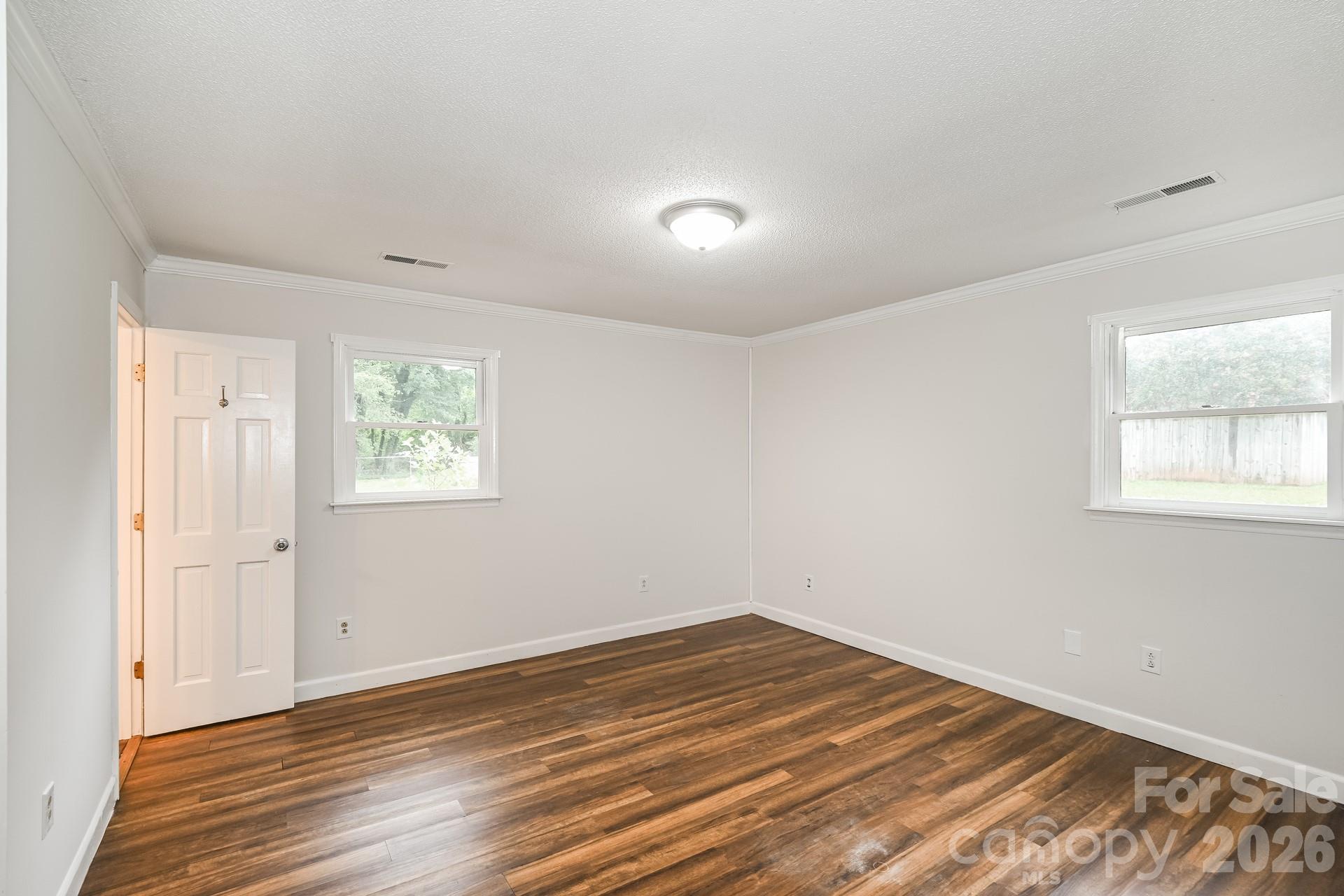 320 Aqua Drive