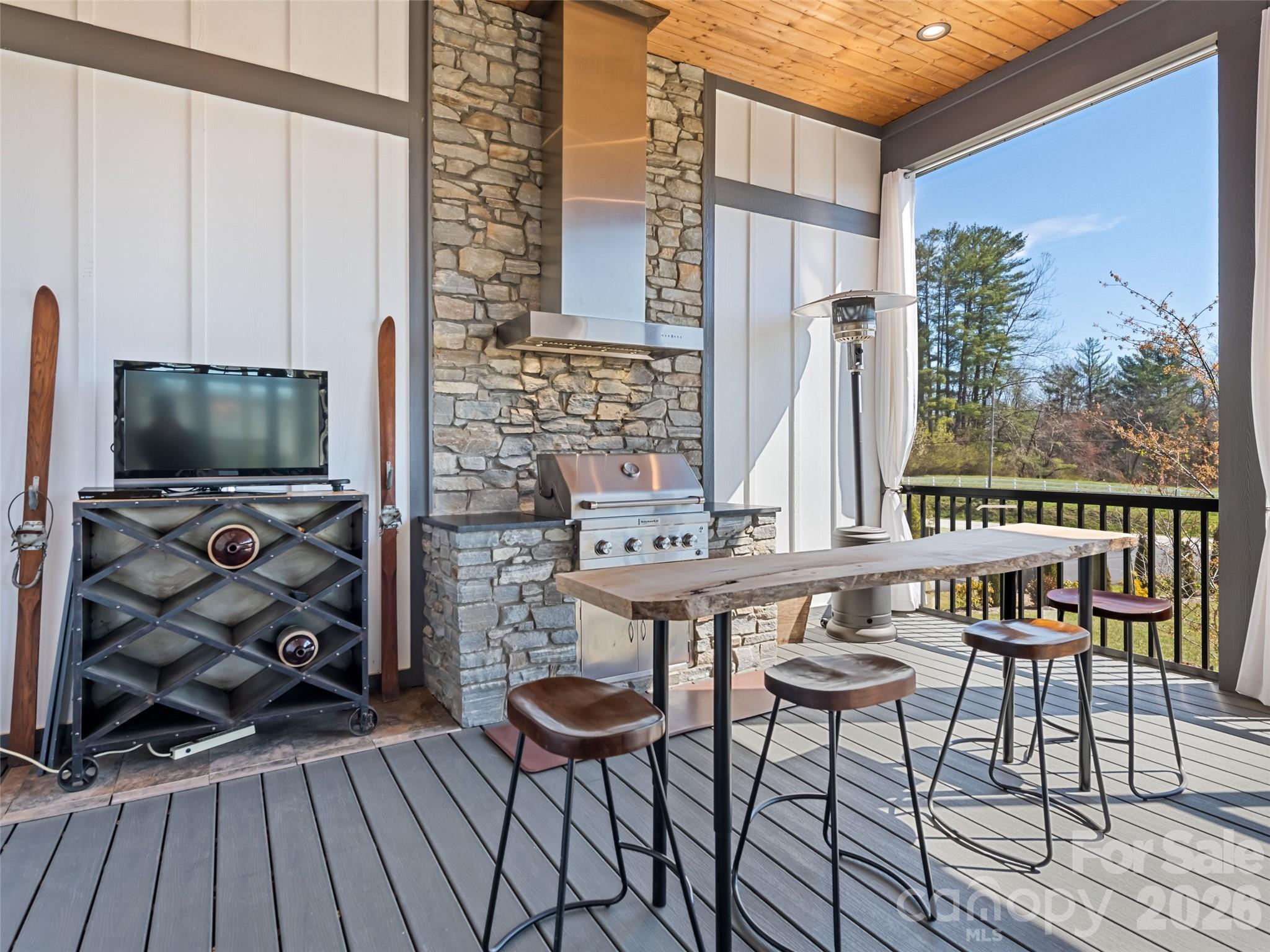 Mills River Crossing - Residential