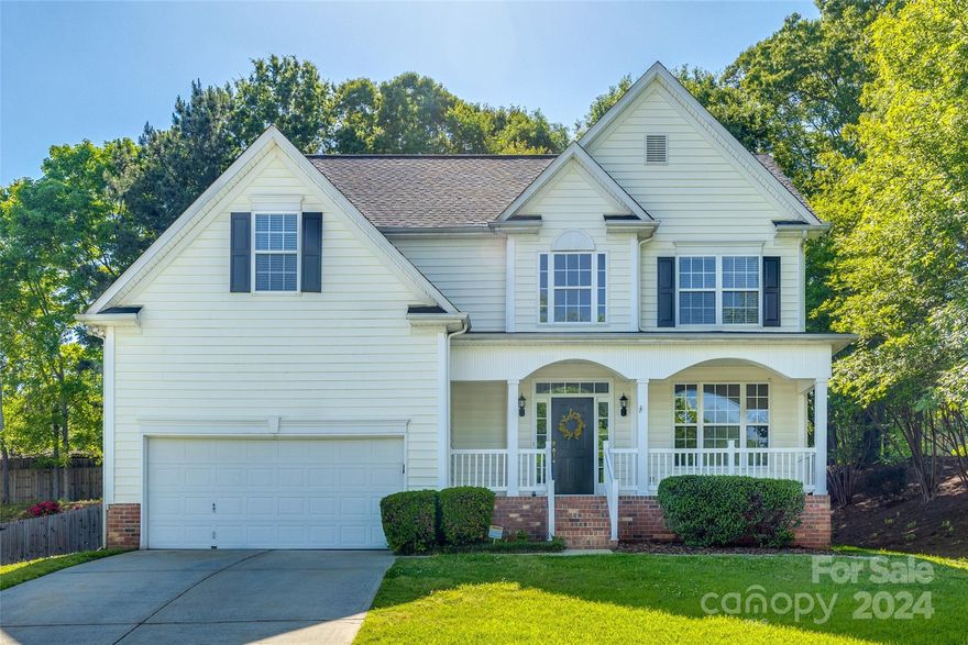 Homes Foor You presents this charming home in sought-after Regent Park.  The open floor plan is ideal for entertaining and the backyard is quiet and private.  The upper level includes all bedrooms and a laundry room.  The roof was replaced in July 2020 and under warranty until July 2025.  The vapor barrier was replaced in 2022.  HVAC units replaced in 2017 with Lennox units!  All are under warranty.  Dishwasher was replaced in 2014 and the refrigerator (which conveys) was replaced in 2017.  Located in a desirable neighborhood, this home is just minutes away from shopping, dining, and entertainment options. Plus, it's conveniently located near top-rated schools and easy access to interstates, making it an excellent choice for everyone.