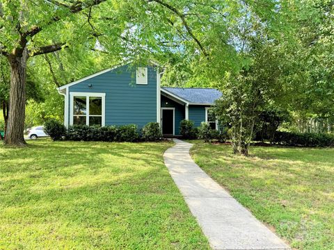 11824 Larkridge Court Charlotte NC 28226