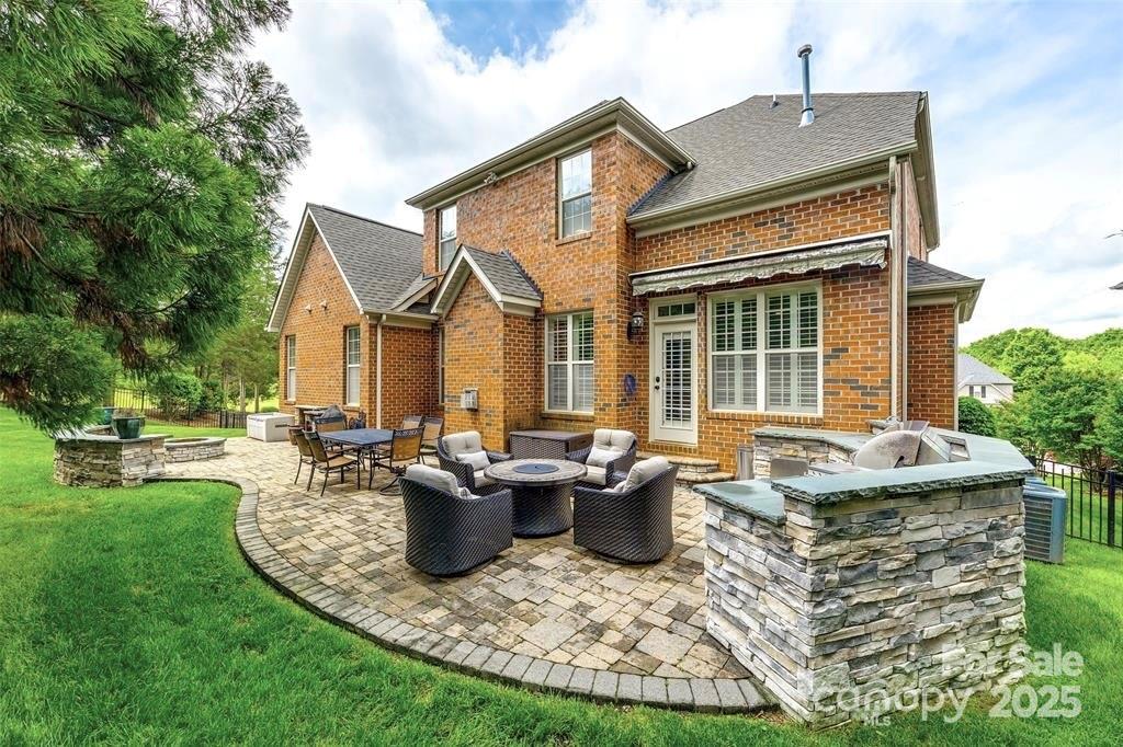 Regent Park - Residential