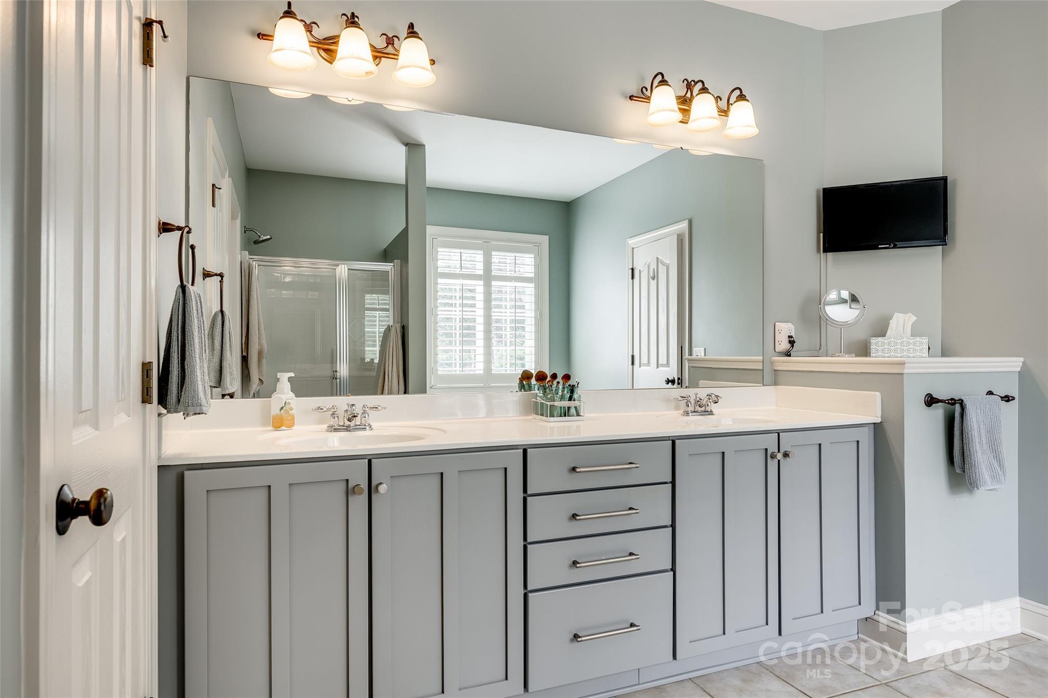 Regent Park - Residential