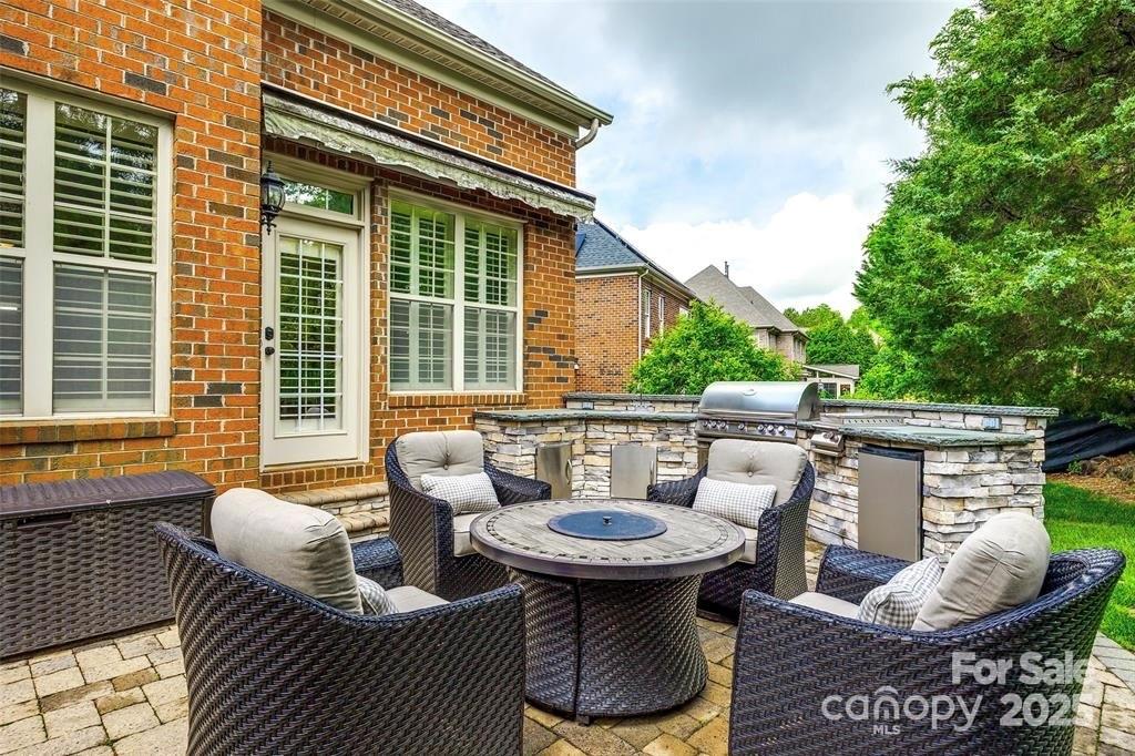 Regent Park - Residential