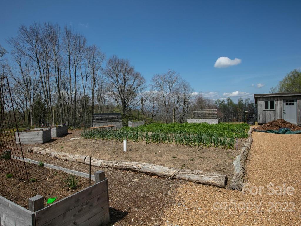 Couch Mountain - Land