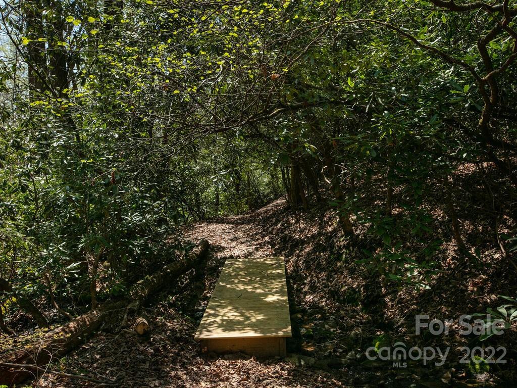 Couch Mountain - Land