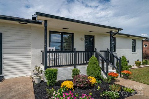 Photo of 1214 Pleasant Grove Church Road, Crouse, NC 28033 (MLS # 4310845)