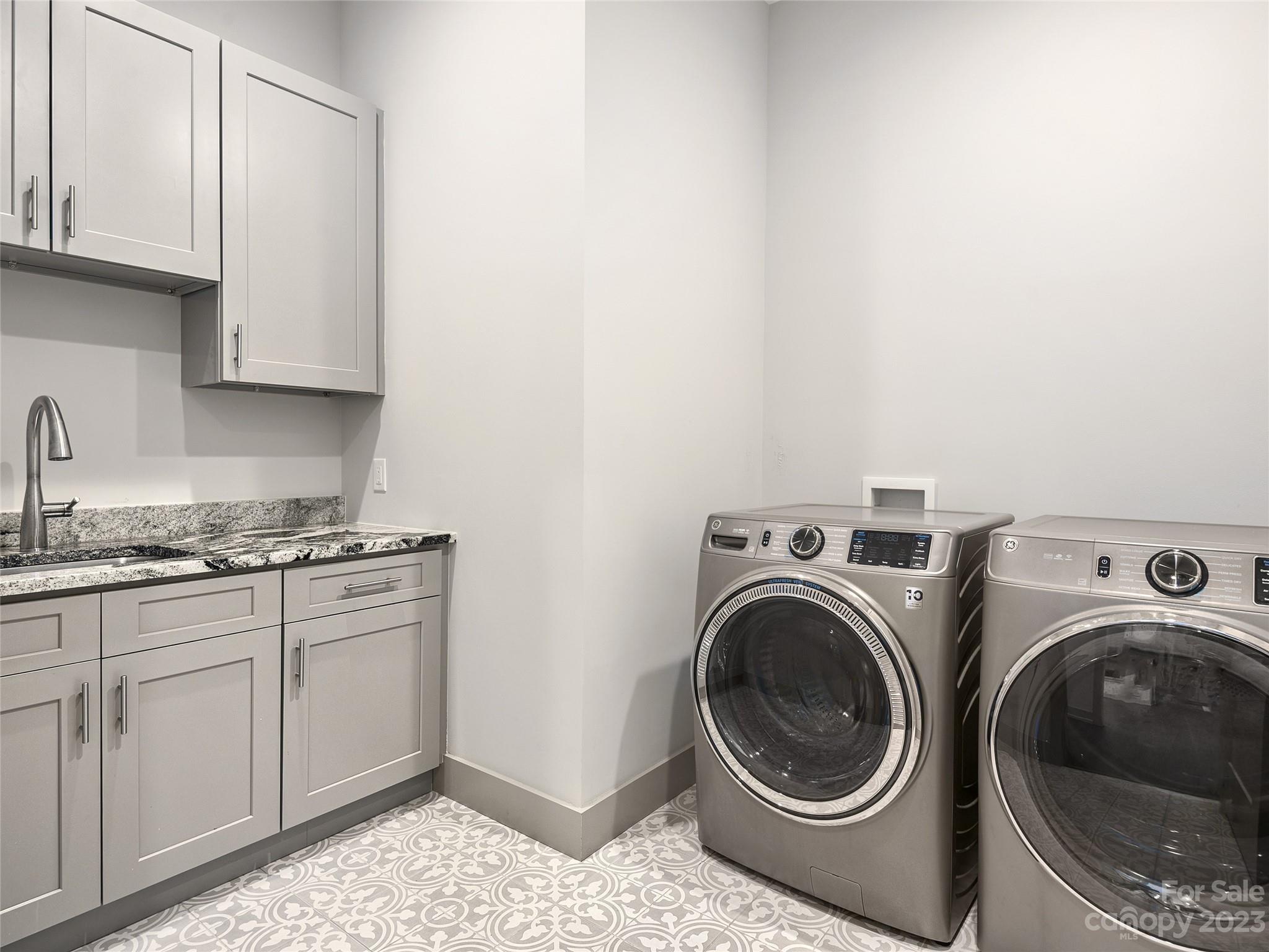 Mills River Crossing - Residential