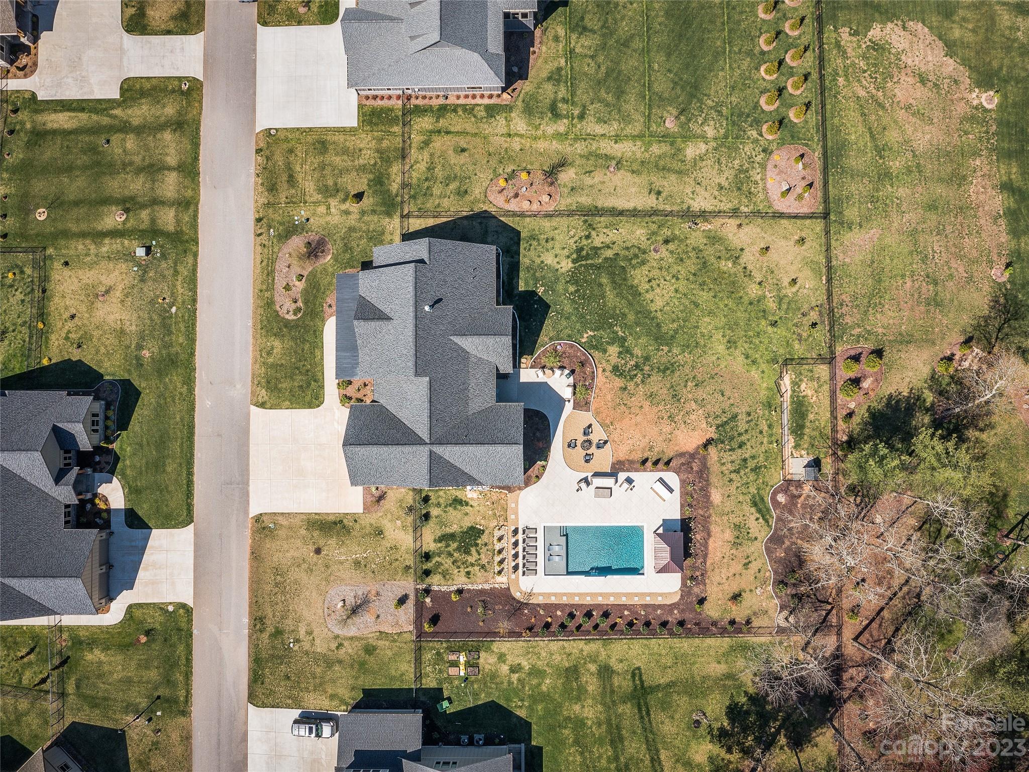 Mills River Crossing - Residential