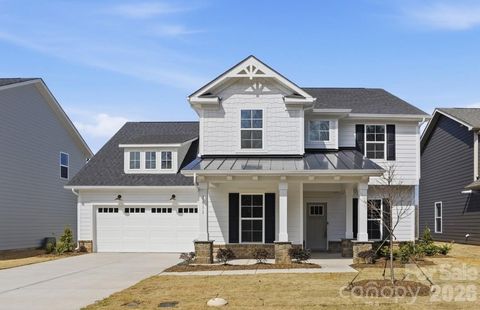 Photo of 1011 High Bluff Point, Waxhaw, NC 28173 (MLS # 4355326)