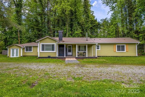 500 Broadway Street Hendersonville NC 28739